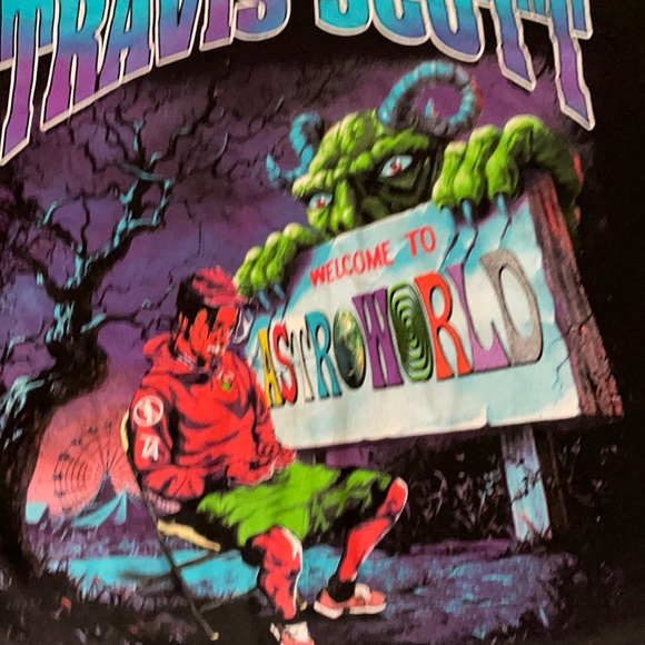 Travis Scott shirt L kinda thin shirt - Picture 1 of 1